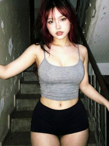 Full leaked Yara kiiiim page private photo