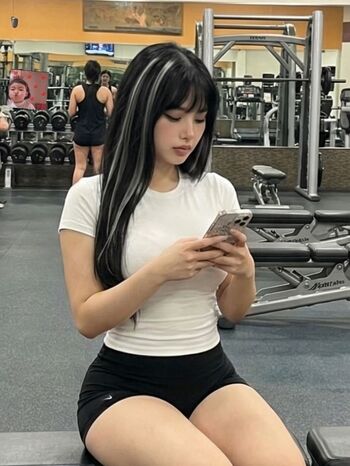Full leaked Yara kiiiim private photo