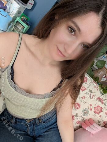 Full leaked Yasemin private photo