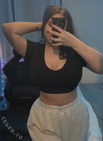 Full leaked Yasilisches private photo