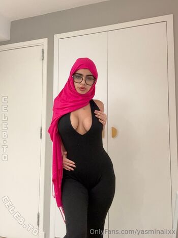 Full leaked Yasminalixx private photo