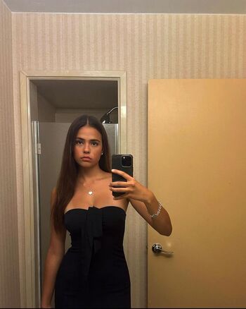 Full leaked Yasmine matoaka private photo