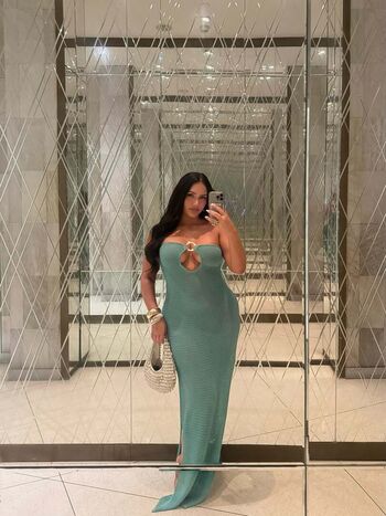 Full leaked Yasmine minovski private photo