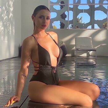 Full leaked Yasmine rahmoune private photo