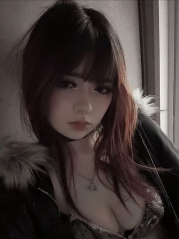 Full leaked Yecamille private photo