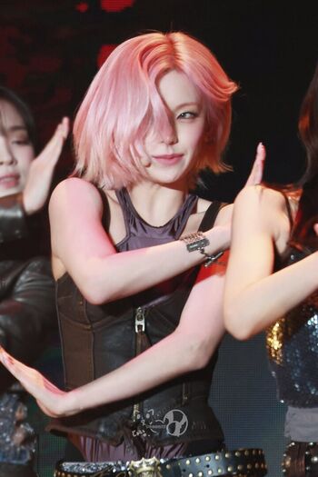 Full leaked Yeji page private photo