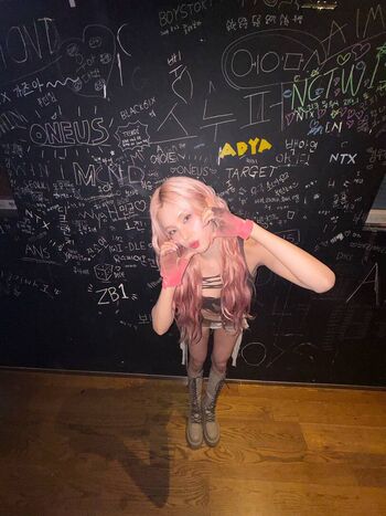 Full leaked Yeji page private photo