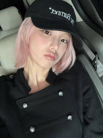 Full leaked Yeji page private photo