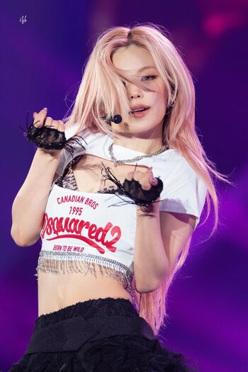 Full leaked Yeji page private photo