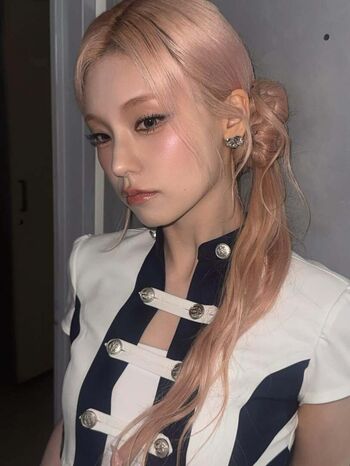 Full leaked Yeji private photo