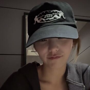 Full leaked Pixie kinzi/ private photo