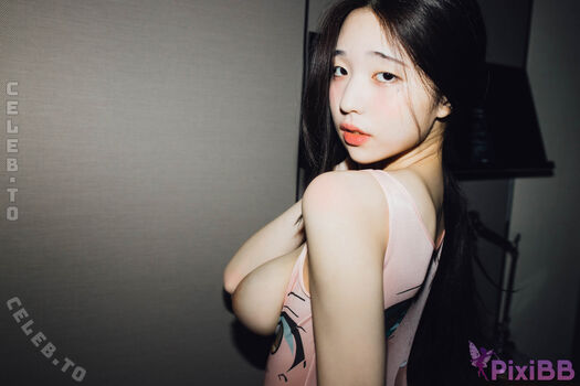 Full leaked Yeonwoo lee page private photo