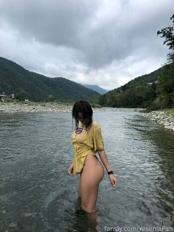 Full leaked Yeseniapan private photo