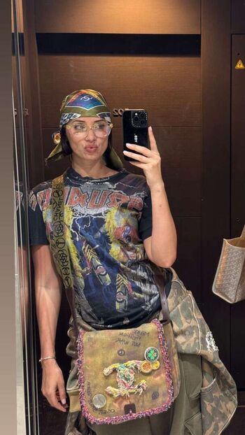 Full leaked Yesjulz  page private photo