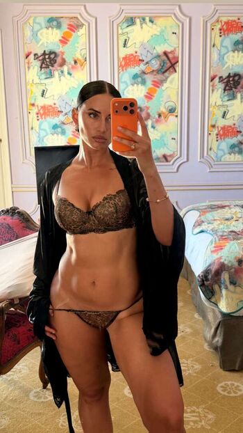Full leaked Yesjulz private photo