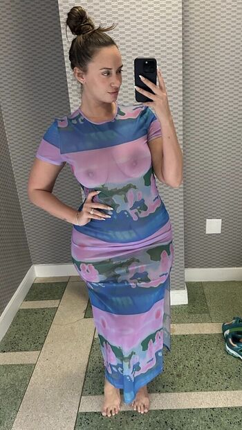 Full leaked Yesjulz private photo