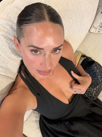 Full leaked Yesjulz private photo