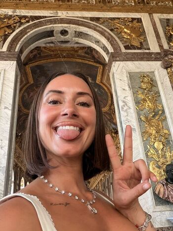 Full leaked Yesjulz private photo