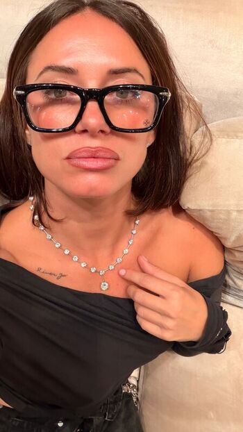 Full leaked Yesjulz private photo
