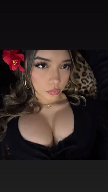 yessseeeniiaa