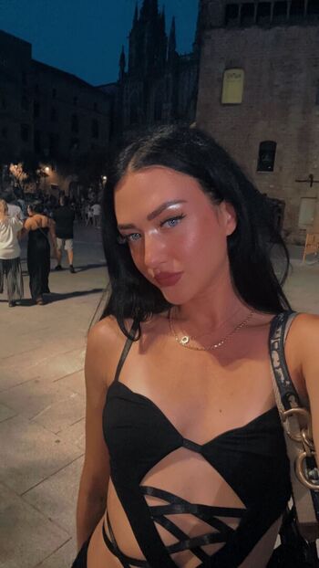 Full leaked Yevaleva private photo