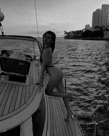 Full leaked Yexiray private photo