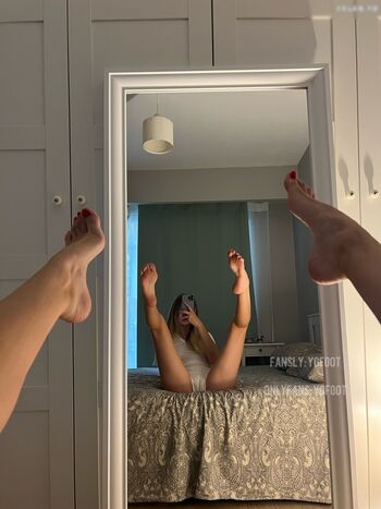 Full leaked Ygoddess private photo