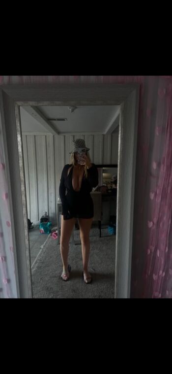 Full leaked Ygwbt page private photo