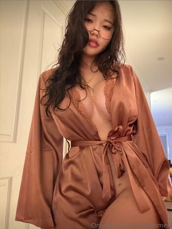 Full leaked Yinahomefi private photo
