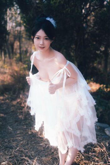 Full leaked Yiyilily private photo