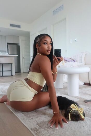 Full leaked Ymanimarie private photo