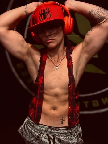 Full leaked Yodaddydeuce private photo