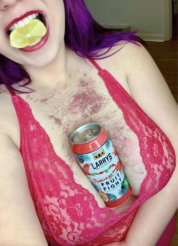 Full leaked Yodalicious private photo
