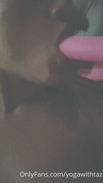 Full leaked Yogawithtaz private photo