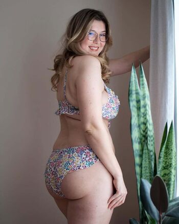 Full leaked Yogi bea private photo