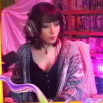Full leaked Yogscast bouphe private photo