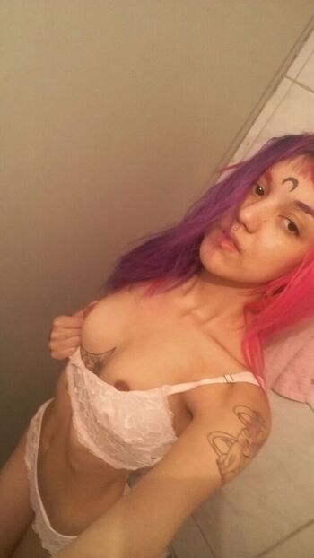 Full leaked Yoifox private photo