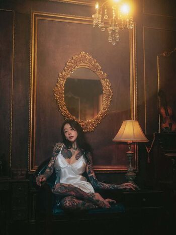 Full leaked Yoko private photo