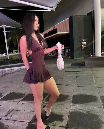 Full leaked Yolllbae private photo