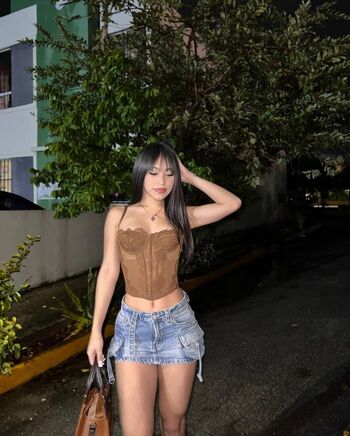 Full leaked Yolllbae private photo