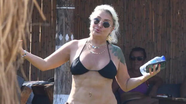 Full leaked Yonca evcimik private photo