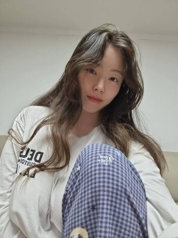 Full leaked Yonsis private photo