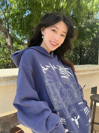 Full leaked Yoojin private photo
