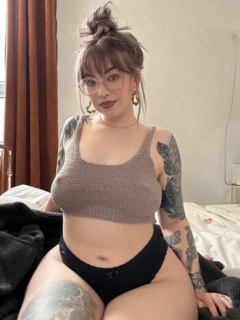 Full leaked Yorkshire stripper private photo