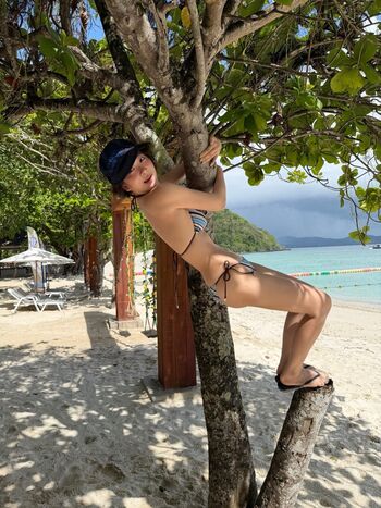 Full leaked Youdong private photo