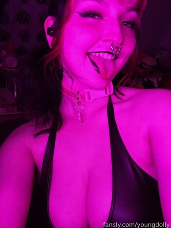 Full leaked Youngdolly private photo