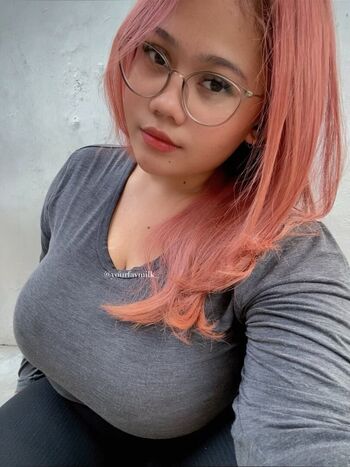 Full leaked Yourfavmilk private photo