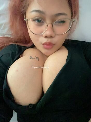 Full leaked Yourfavmilk private photo