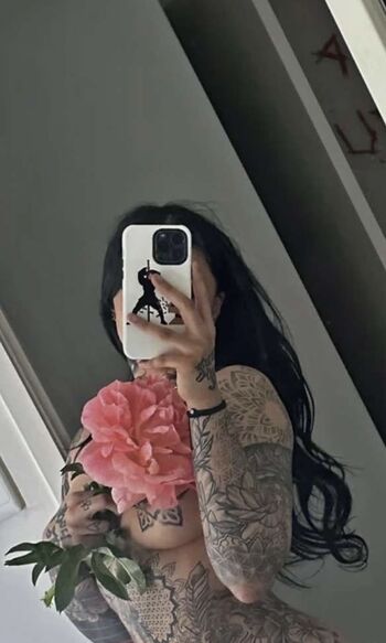 Full leaked Yourlcalstripper private photo