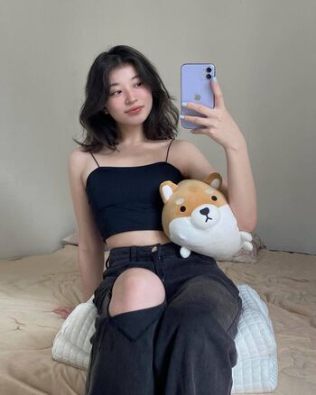 Full leaked Youronlyjen private photo